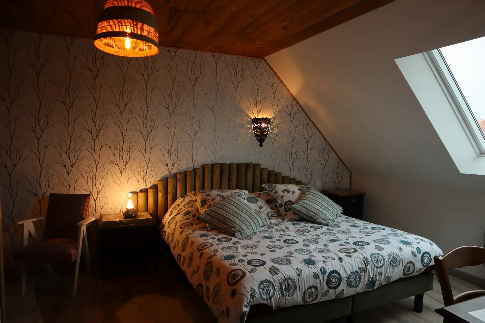 Lit de la chambre Fleur de Houblon